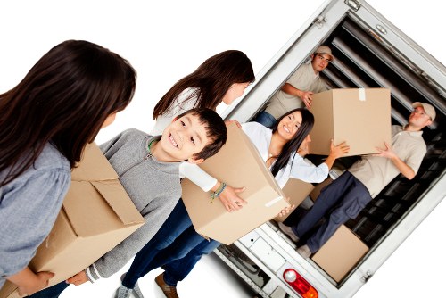 Preparation and loading support for a Wimbledon man with van service