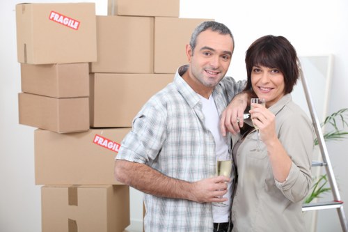 Packing and loading support for Wimbledon flat removals